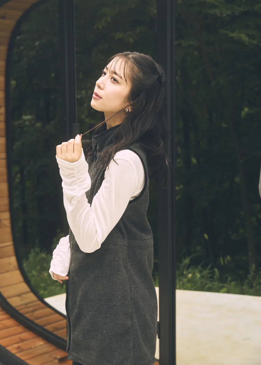 LOOK 06