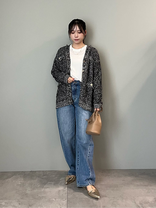 羽織れば即コーデが今っぽく更新されるオーバーサイズジャケット | 23度 服装