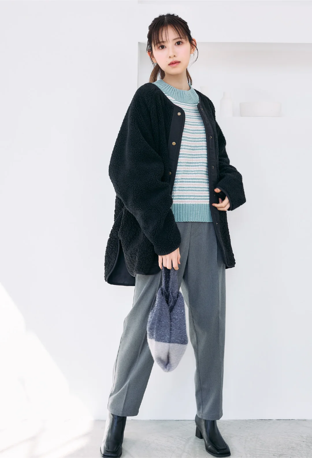 style02