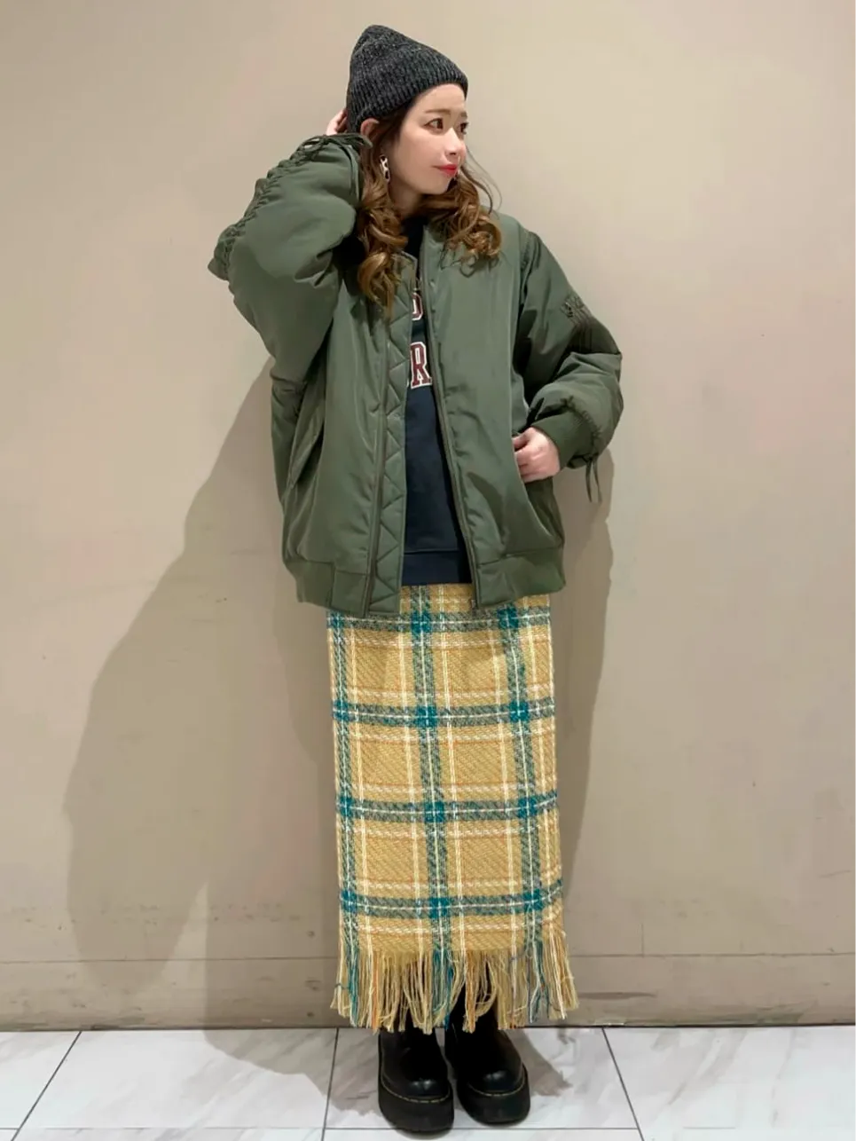 staff sumiさんのコーデ