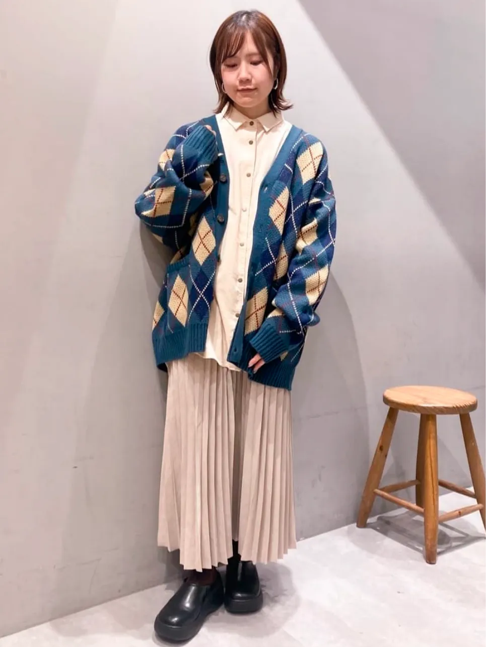 staff yui yamaguchiさんのコーデ