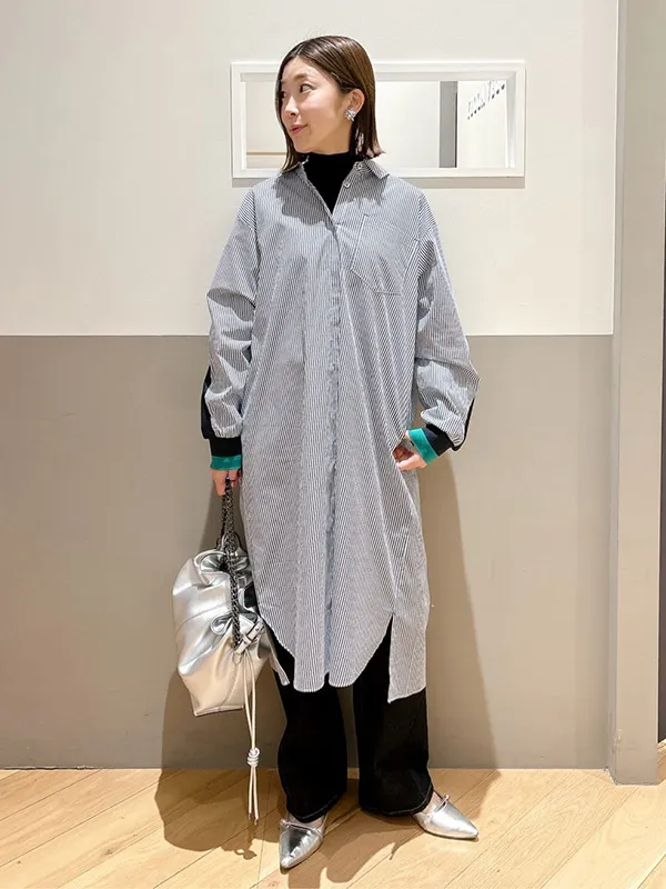 重ね着技を駆使して不安定な気温も安心感のあるワンピコーデに | 17度 服装