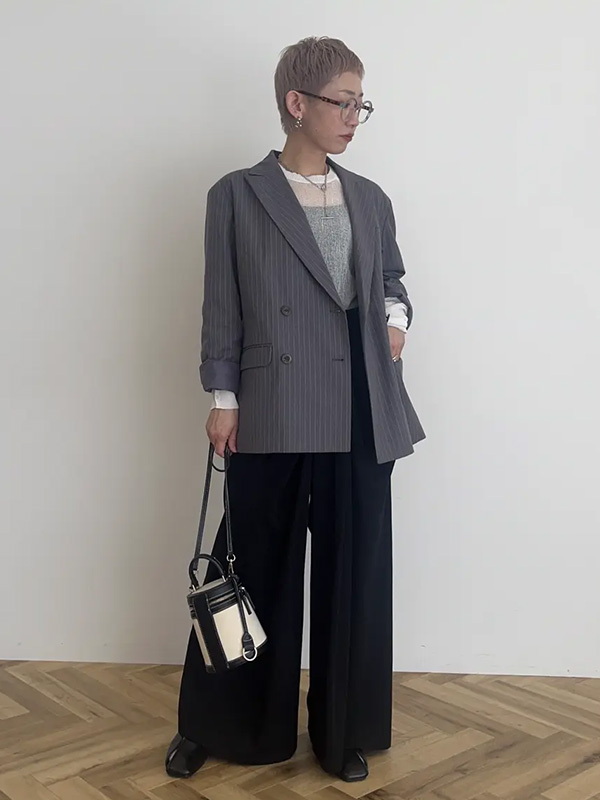 オーバーサイズジャケットできちんと感のある旬なパンツスタイルに | 14度 服装