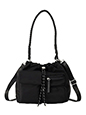 【10ポケBag】収納アドバイザー監修ショルダーバッグ ｜気温20度の服装はコレ！最高/最低20度別のおすすめコーデ【2026年最新】｜ストライプクラブ