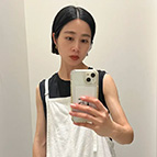 nami 身長 156cm ｜【2026年最新】大人女子のシャツコーデ15選｜ストライプクラブ