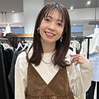 Marina 身長 156cm ｜【2026年最新】大人女子のシャツコーデ15選｜ストライプクラブ