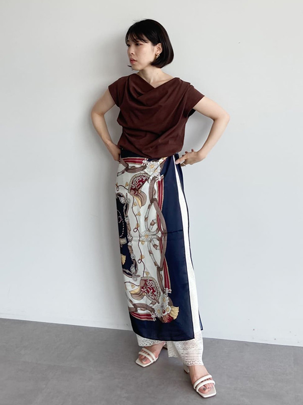 ブラウンTシャツはコーデをきれいめに変化させてくれる優秀カラー | 夏コーデレディース