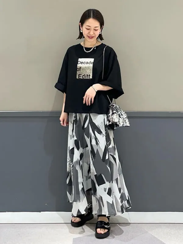 上品に見せるシルエットの選び方 | Tシャツ コーデ