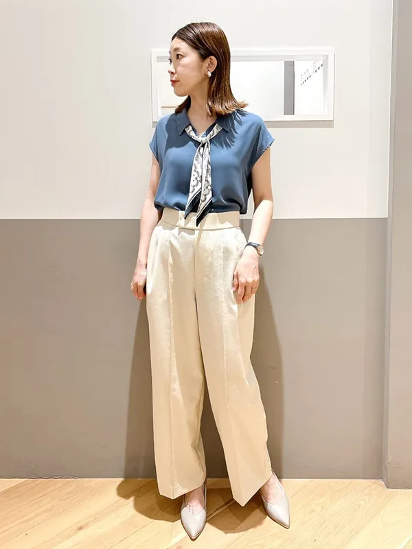 上品な夏コーデを完成させるリネンライクなきれいめワイドパンツ | ワイドパンツコーデ完全ガイド｜失敗しない着こなし術【2025年最新】