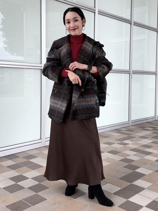 洒落感たっぷり＆大人っぽく着られるブラウンチェックコーデ | 冬服 レディース