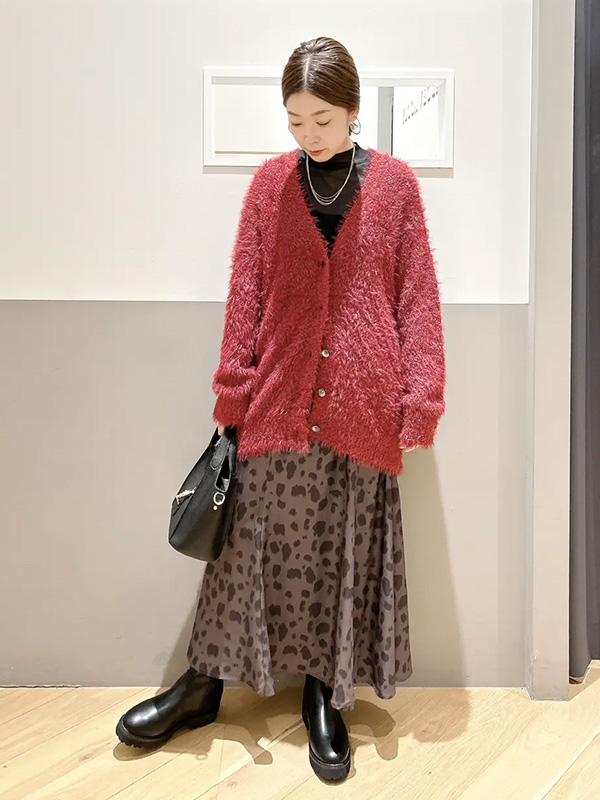 ドレッシーな雰囲気を得られるアニマル柄スカート | 冬服 レディース