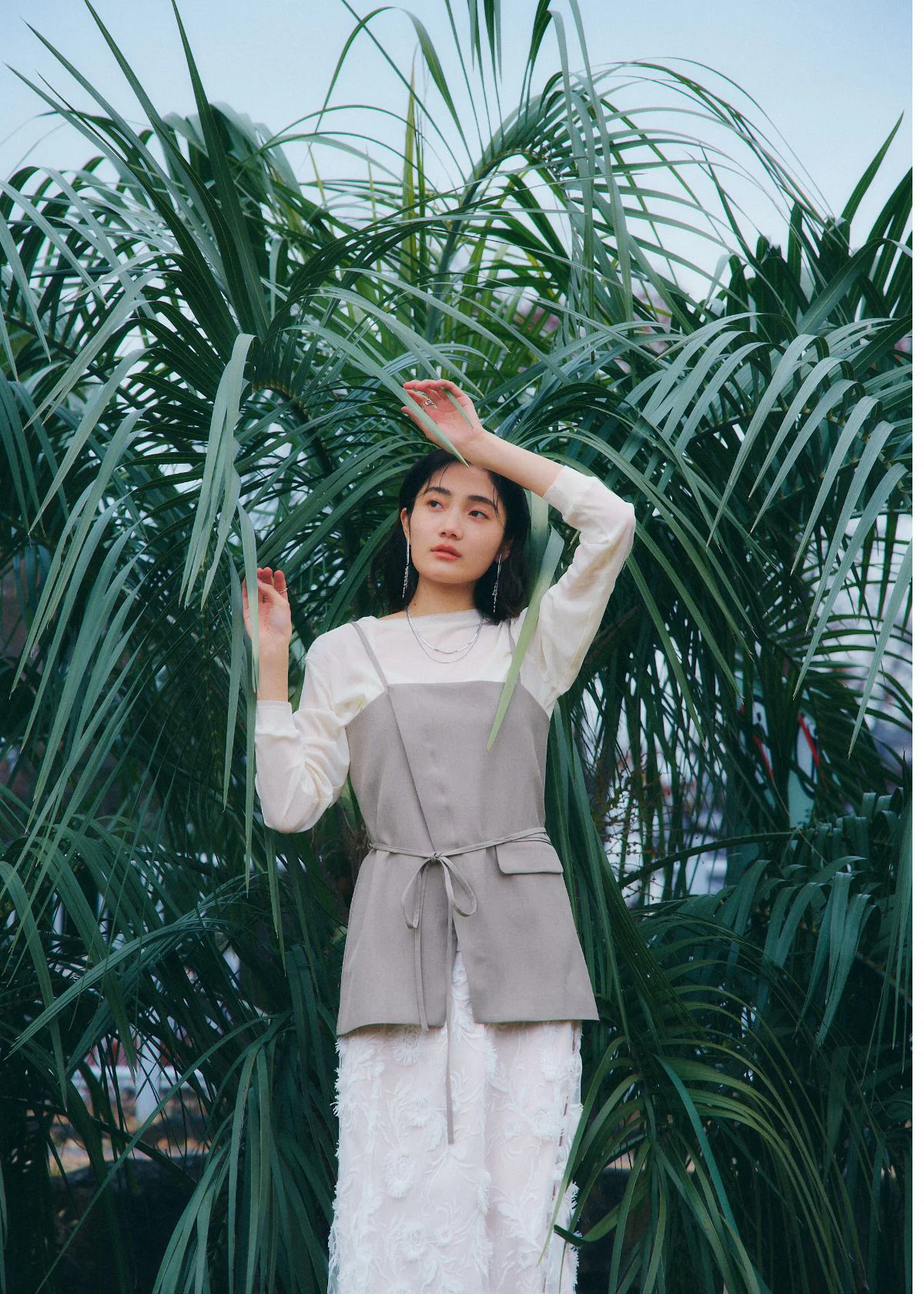look04