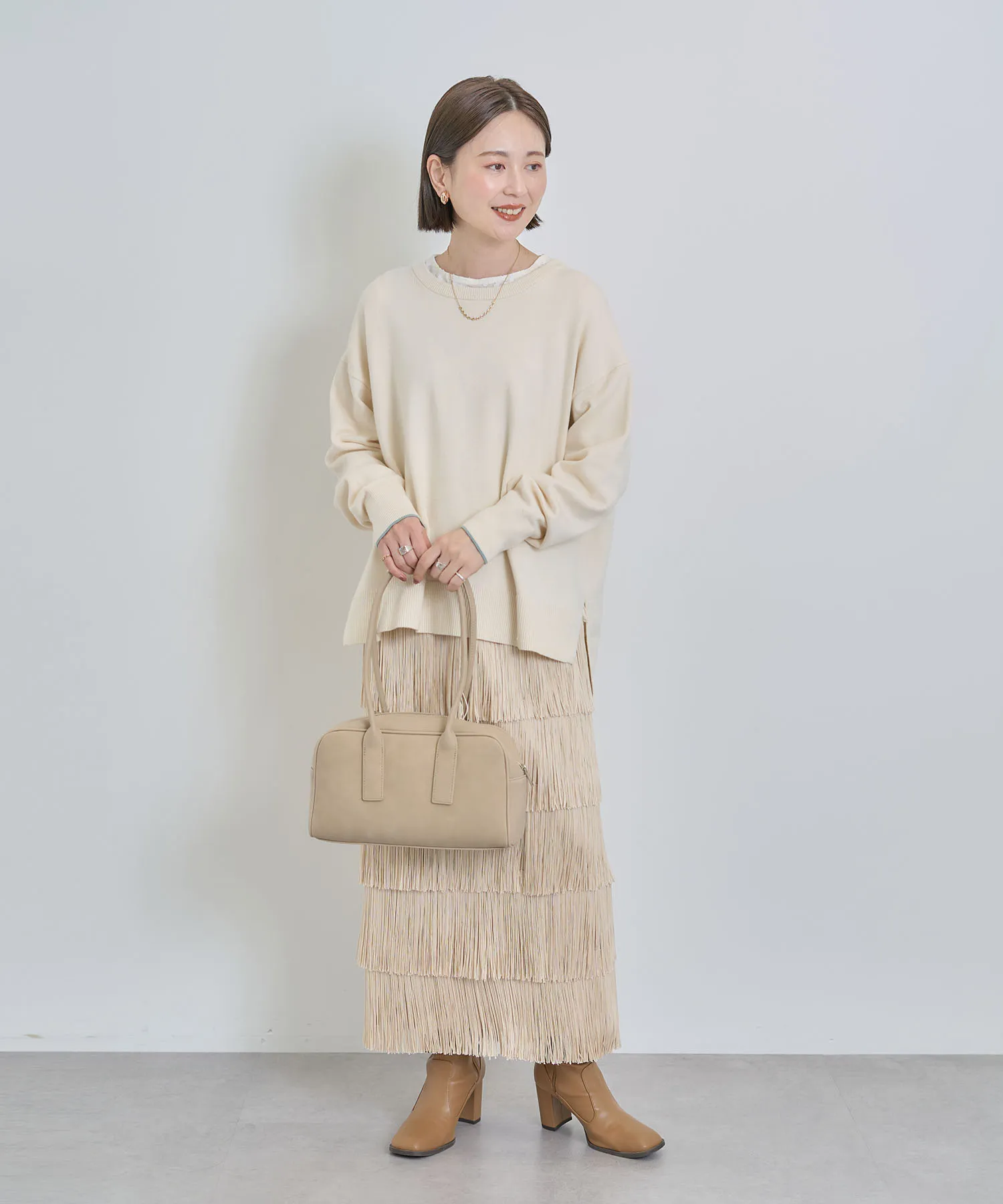 秋の主役はどっち?KNIT vs SWEAT